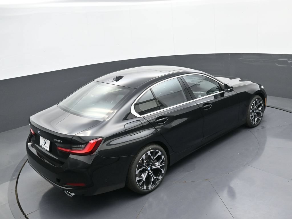 New 2026 BMW 330i xDrive Sedan w/ Premium Package AWD/4WD image 36
