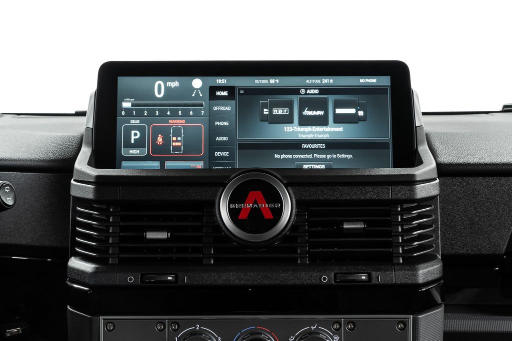 Used 2025 INEOS Grenadier image 27