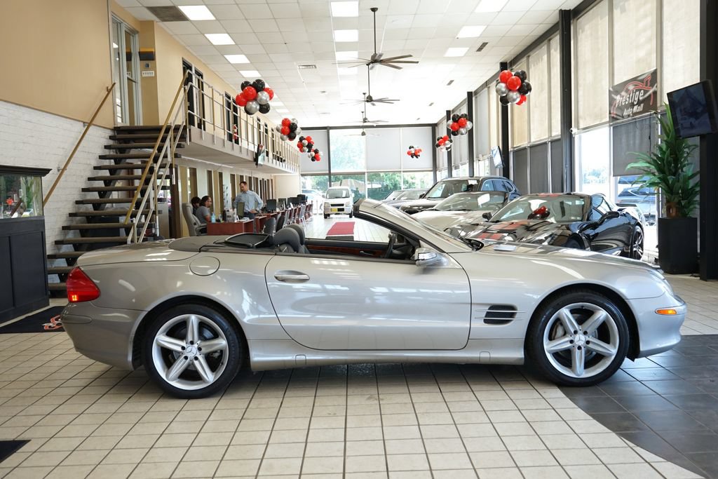 Used 2005 Mercedes-Benz SL 500 image 16