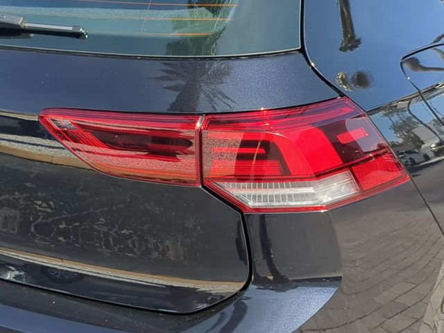 Used 2024 Volkswagen Golf R image 8