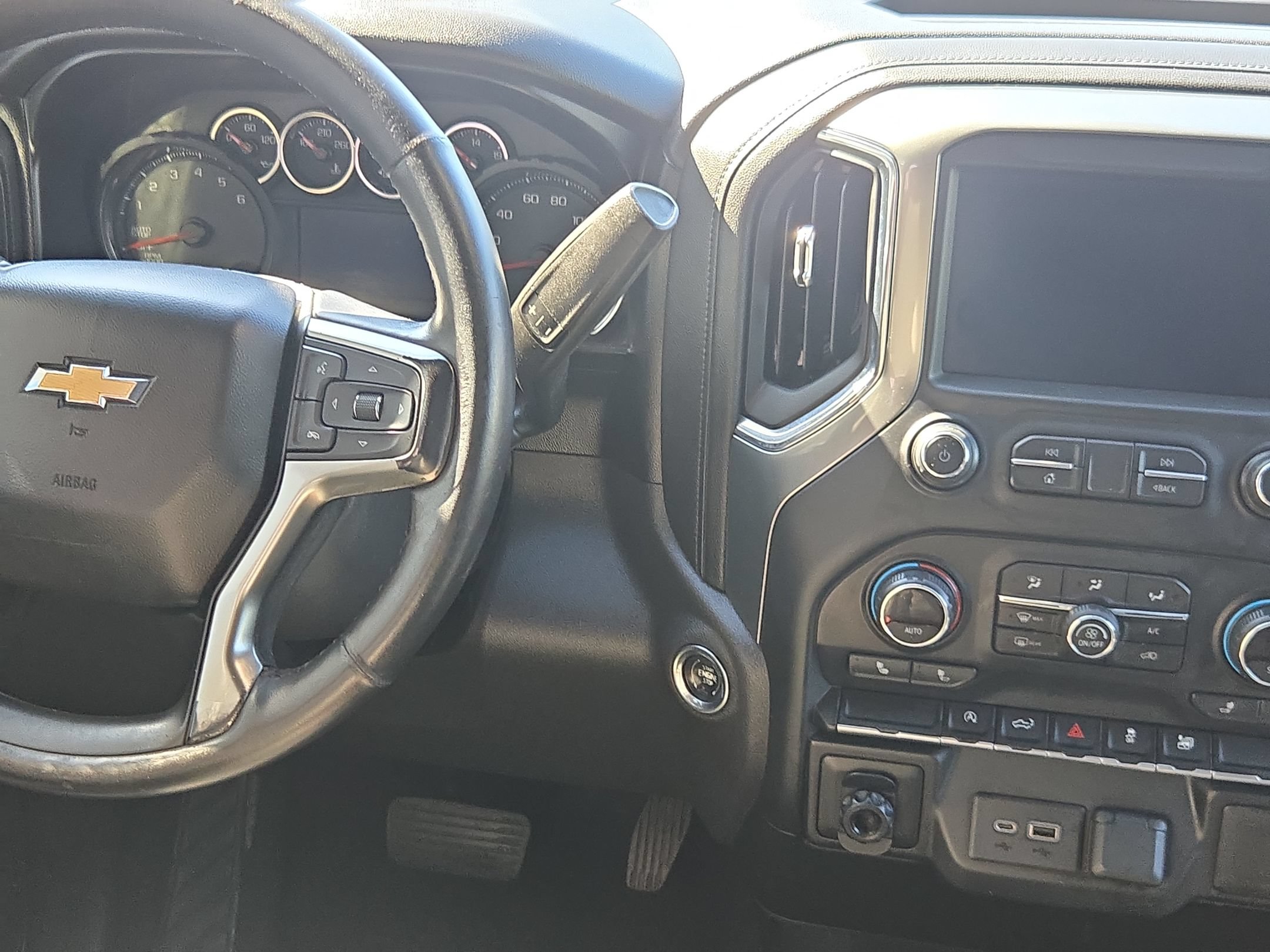 Used 2019 Chevrolet Silverado 1500 LT w/ All-Star Edition RWD image 33