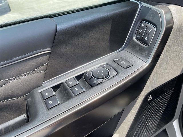 New 2025 Ford F350 Platinum w/ Platinum Plus Package image 11