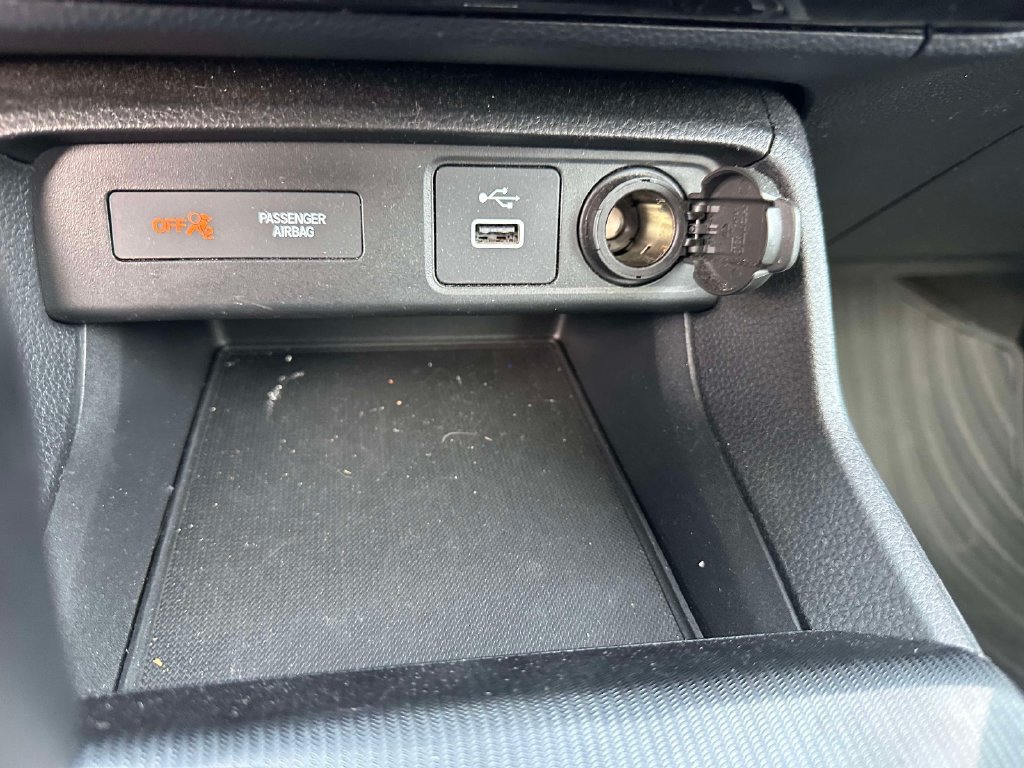 Certified 2022 Honda Civic EX image 19