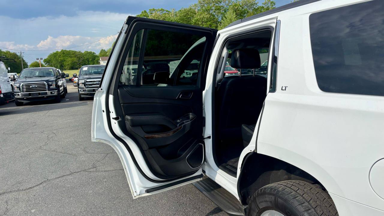 Used 2020 Chevrolet Tahoe LT AWD/4WD image 17