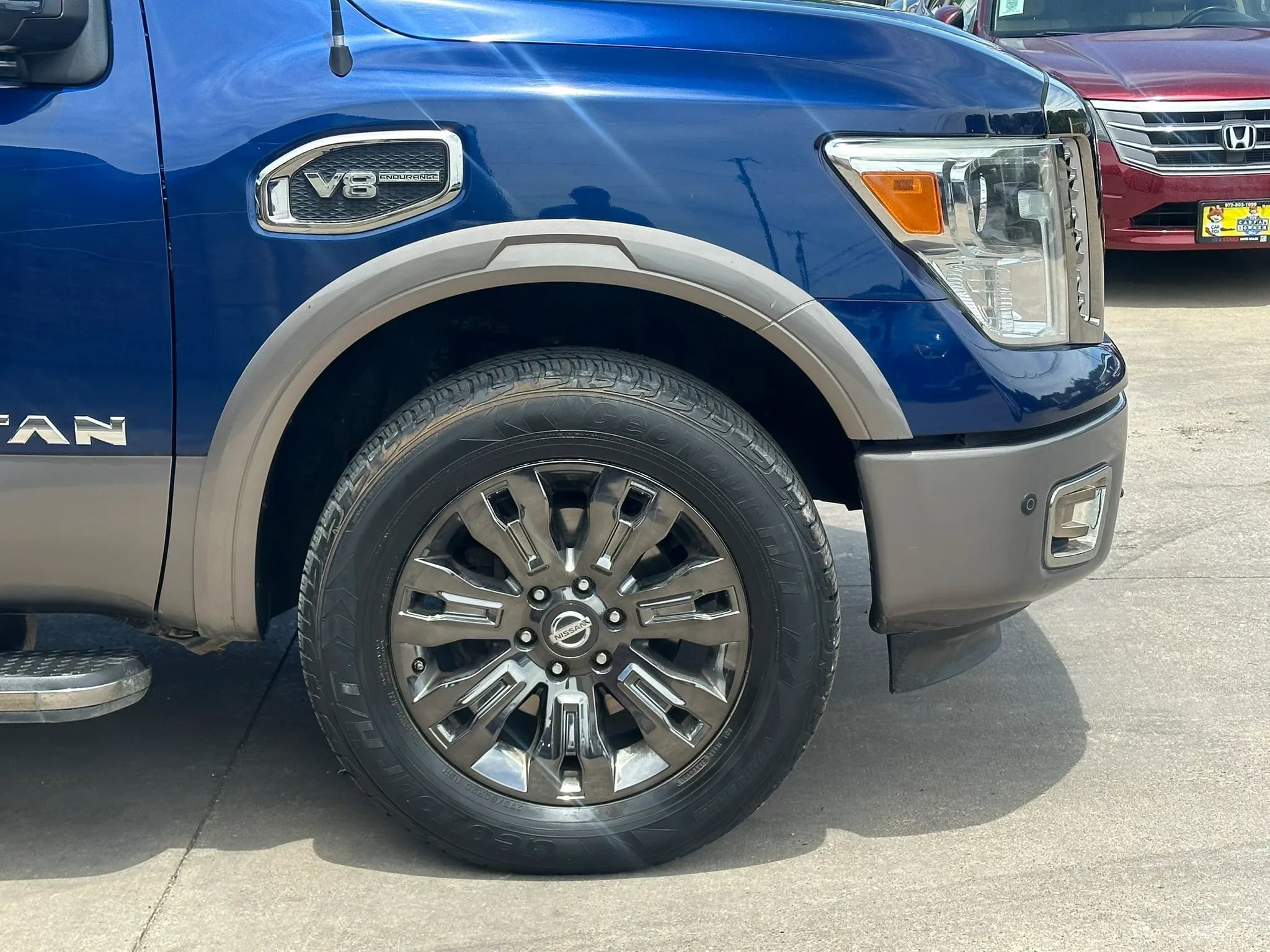 Used 2017 Nissan Titan Platinum Reserve AWD/4WD image 25