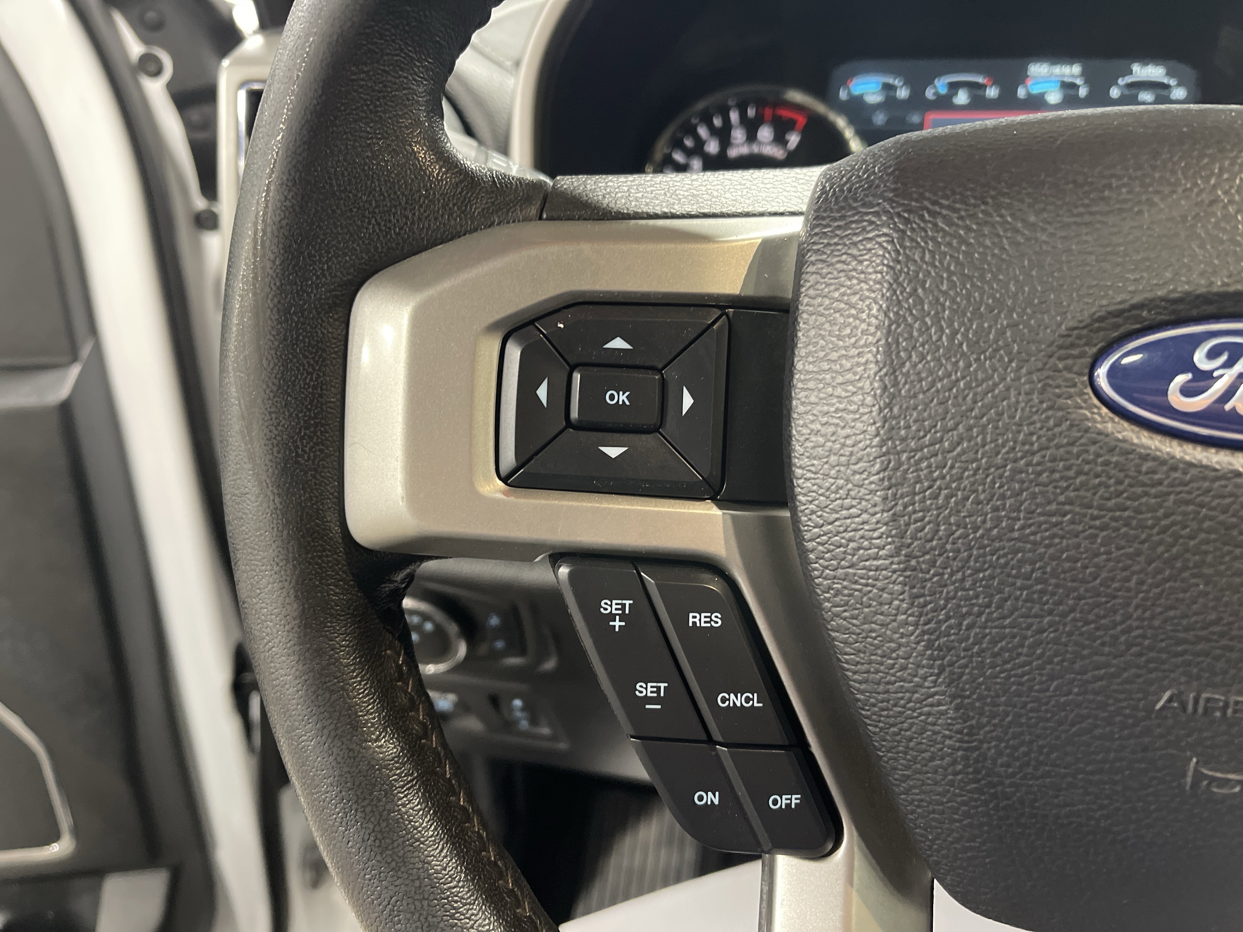 Used 2020 Ford F150 Lariat w/ Equipment Group 502A Luxury image 20