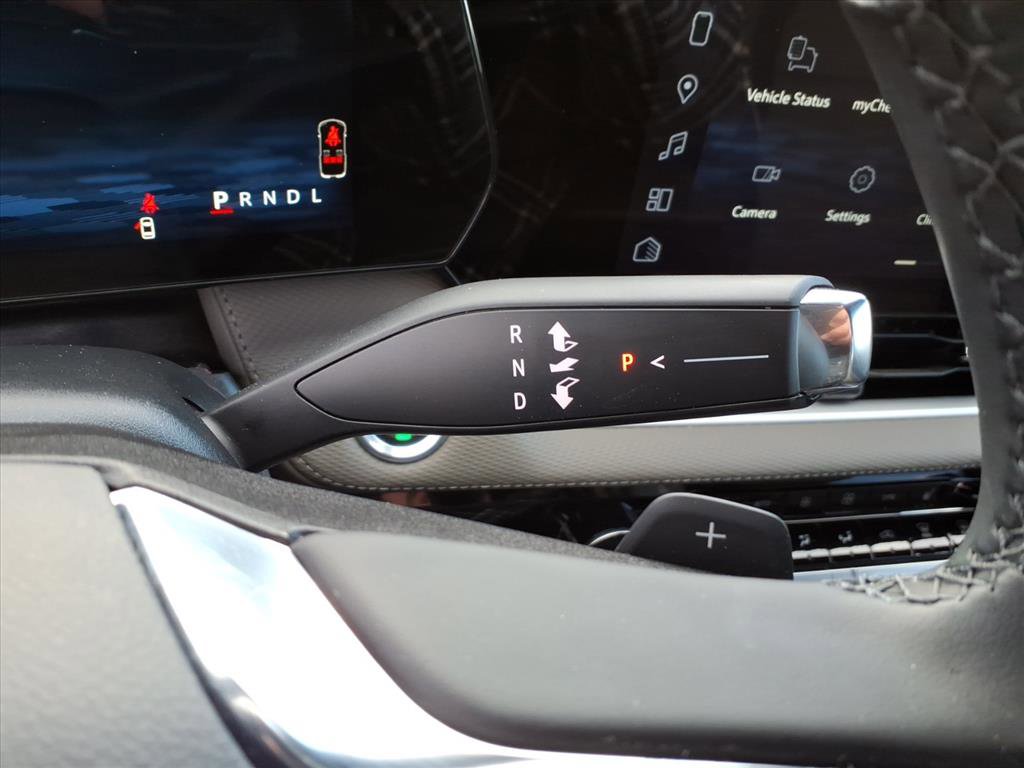 Used 2026 Chevrolet Equinox LT w/ Convenience Package II image 23