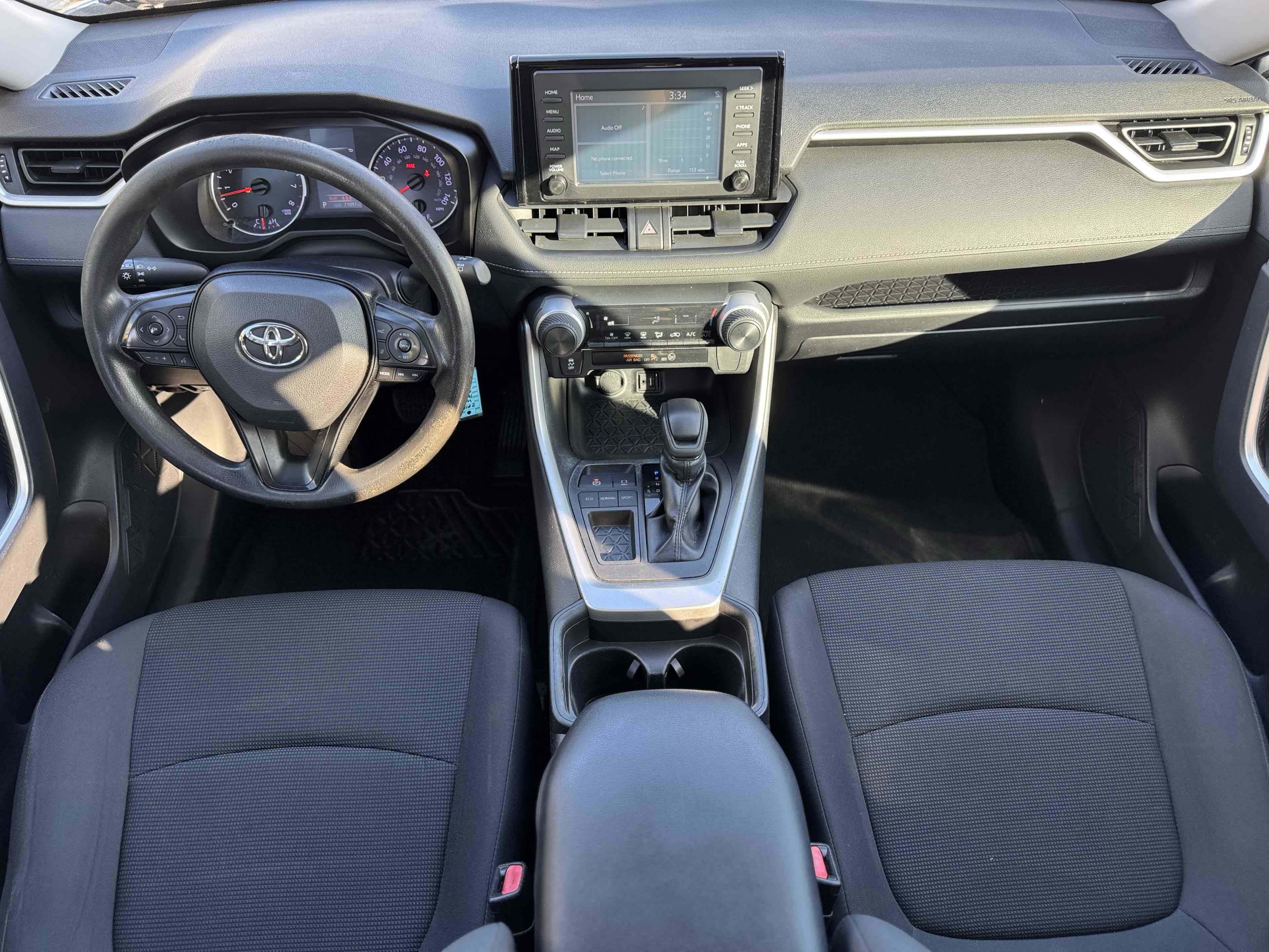 Used 2019 Toyota RAV4 LE w/ Carpet Mat Package image 22
