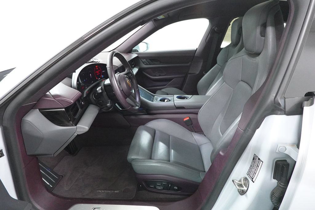Used 2024 Porsche Taycan 4S AWD/4WD image 23