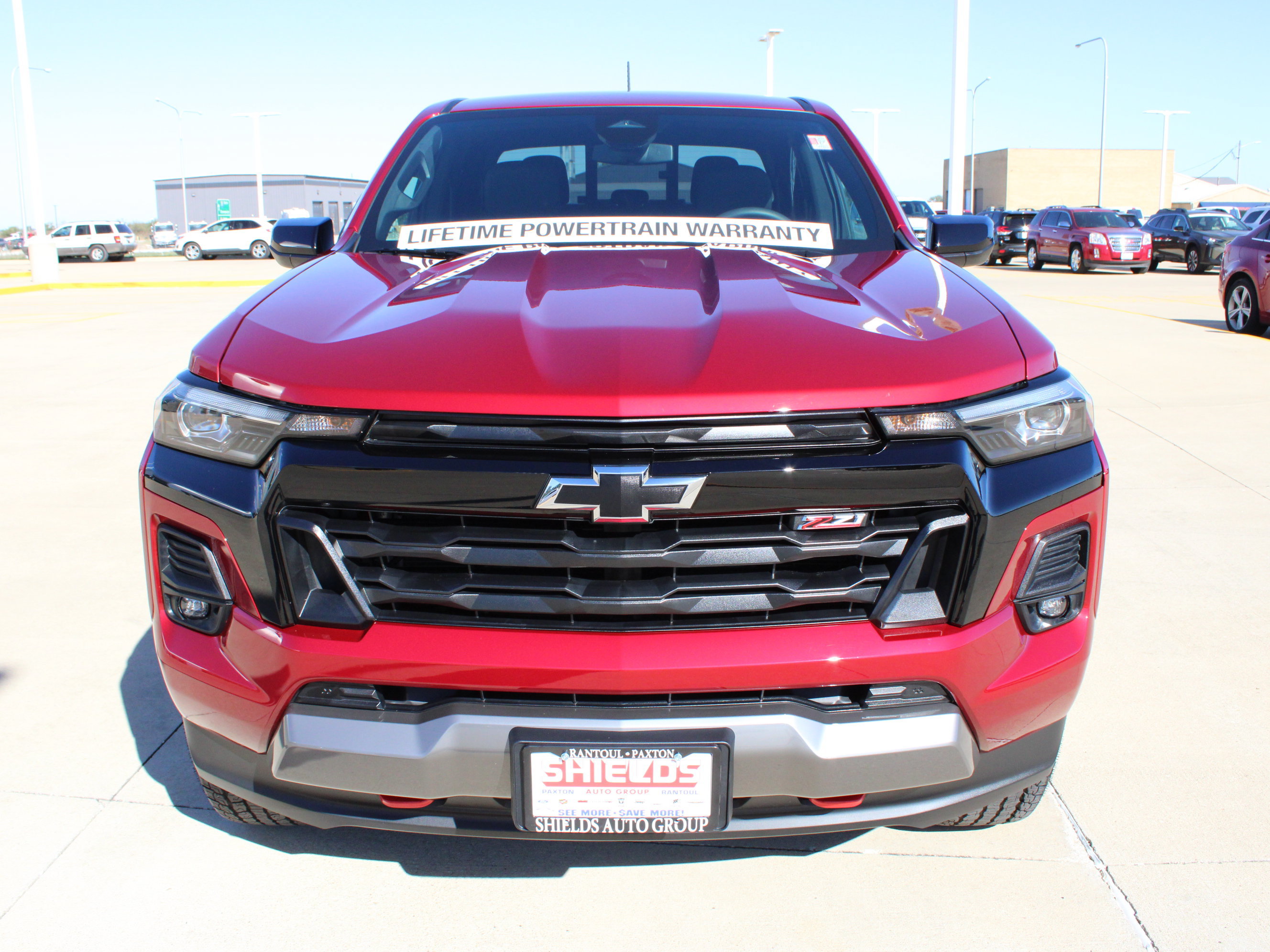 Used 2024 Chevrolet Colorado Z71 w/ Advanced Trailering Package AWD/4WD image 11