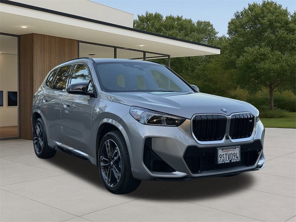 Certified 2025 BMW X1 M35i w/ Premium Package image 5
