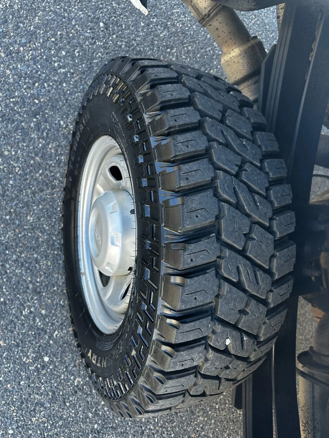 Used 2010 Ford F250 XL image 22