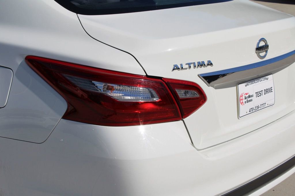Used 2018 Nissan Altima 2.5 SV image 21
