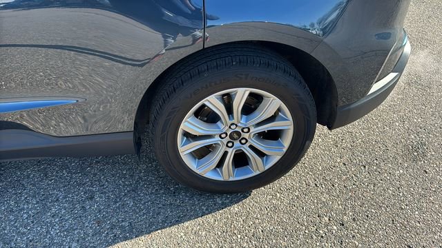 Certified 2024 Ford Edge Titanium image 25