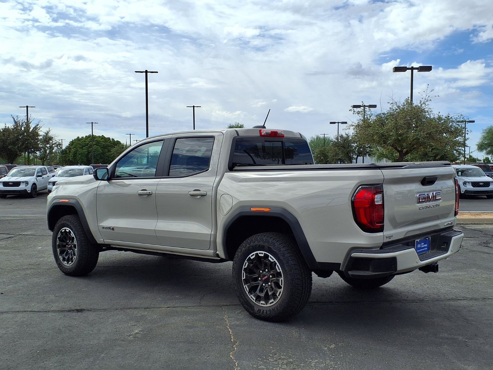 Used 2026 GMC Canyon AT4 w/ Technology Plus Package AWD/4WD image 4