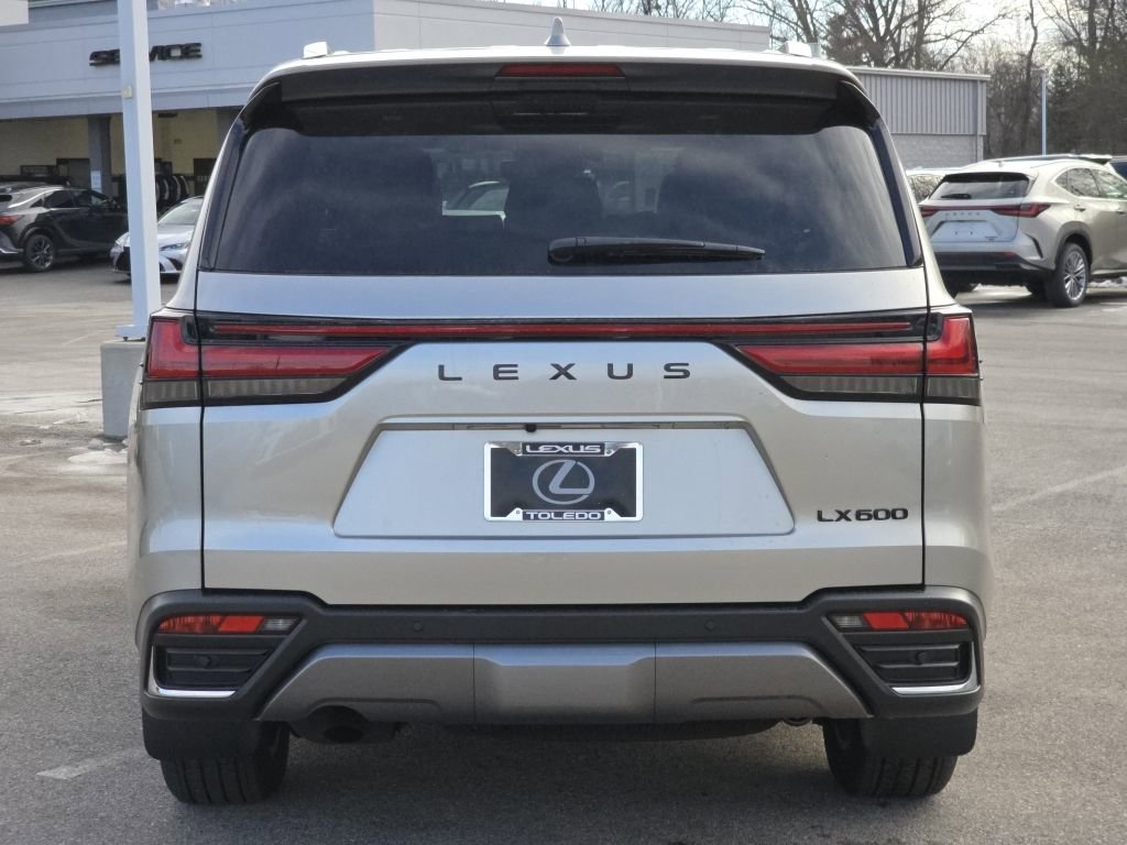 New 2025 Lexus LX 600 4WD w/ Interior Upgrade Package image 6