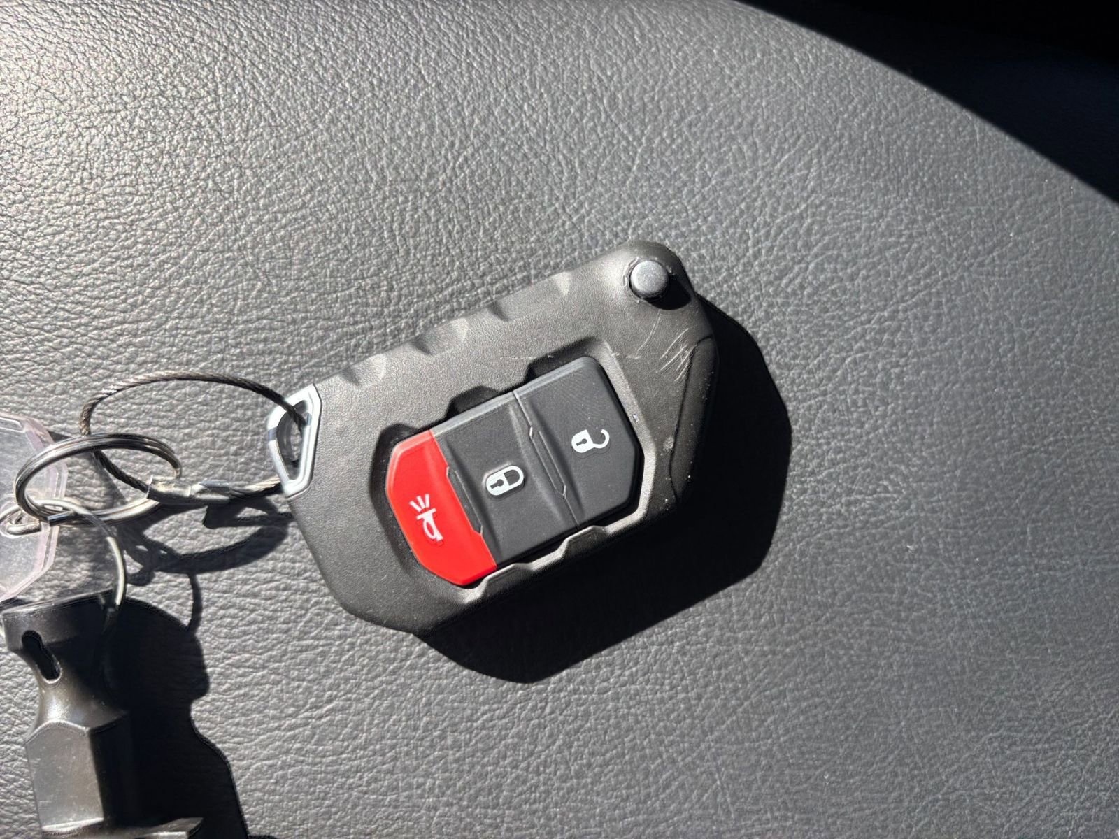 Used 2025 Jeep Wrangler Unlimited Rubicon image 22