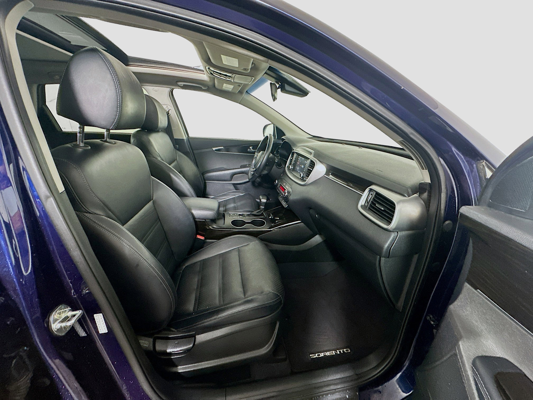 Used 2020 Kia Sorento EX FWD image 31