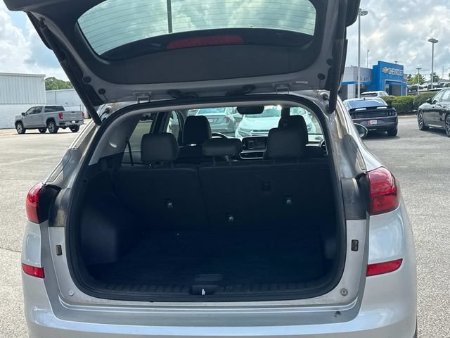 Used 2020 Hyundai Tucson Limited FWD image 13