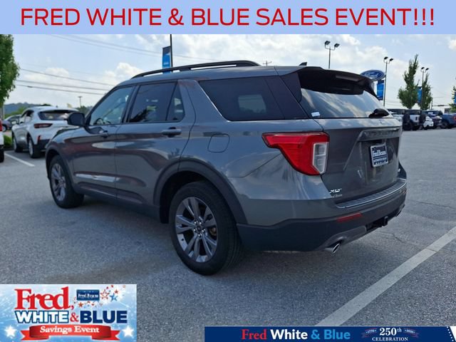 Used 2023 Ford Explorer XLT w/ Equipment Group 202A AWD/4WD image 8