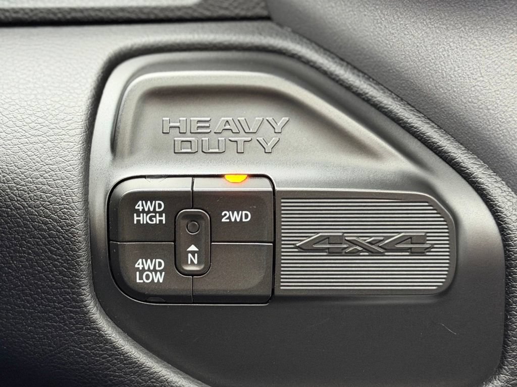Used 2022 RAM 2500 Big Horn w/ Level C Equiment Group AWD/4WD image 11