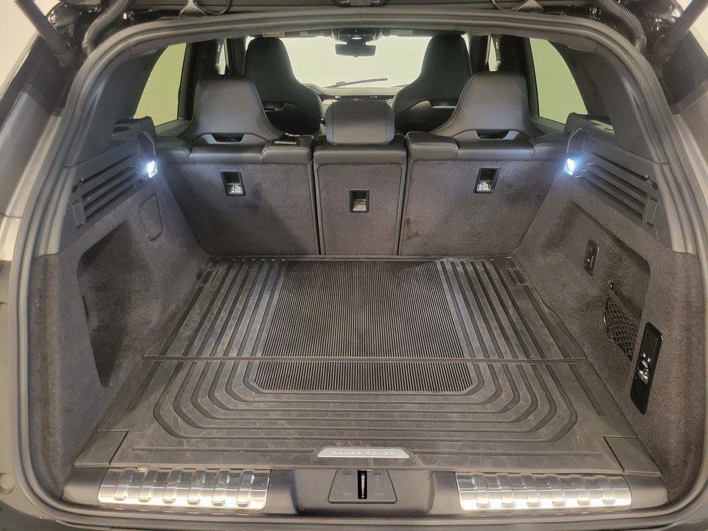Used 2024 Land Rover Range Rover Sport image 20