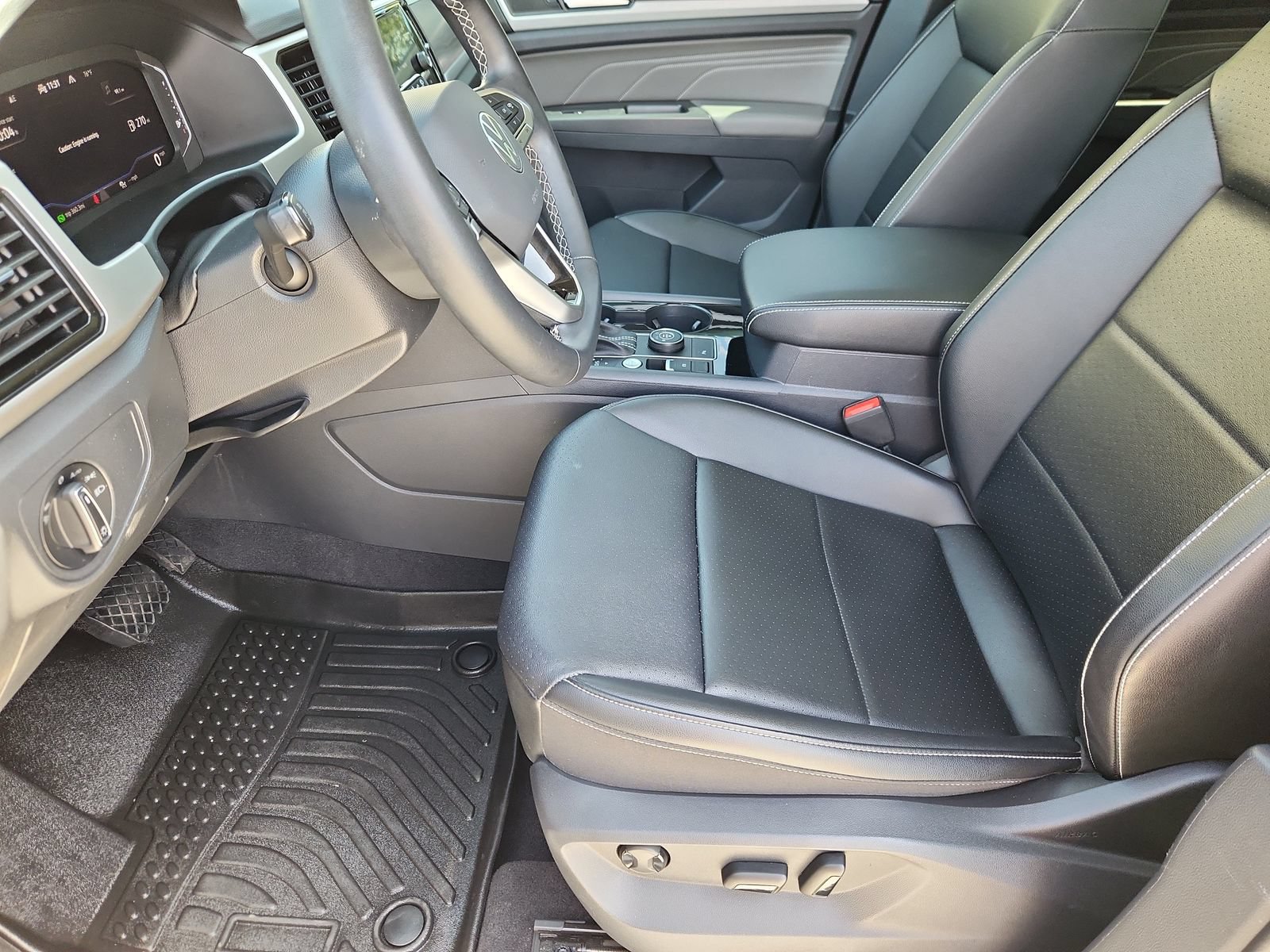 Used 2022 Volkswagen Atlas SE w/ Panoramic Sunroof Package AWD/4WD image 10