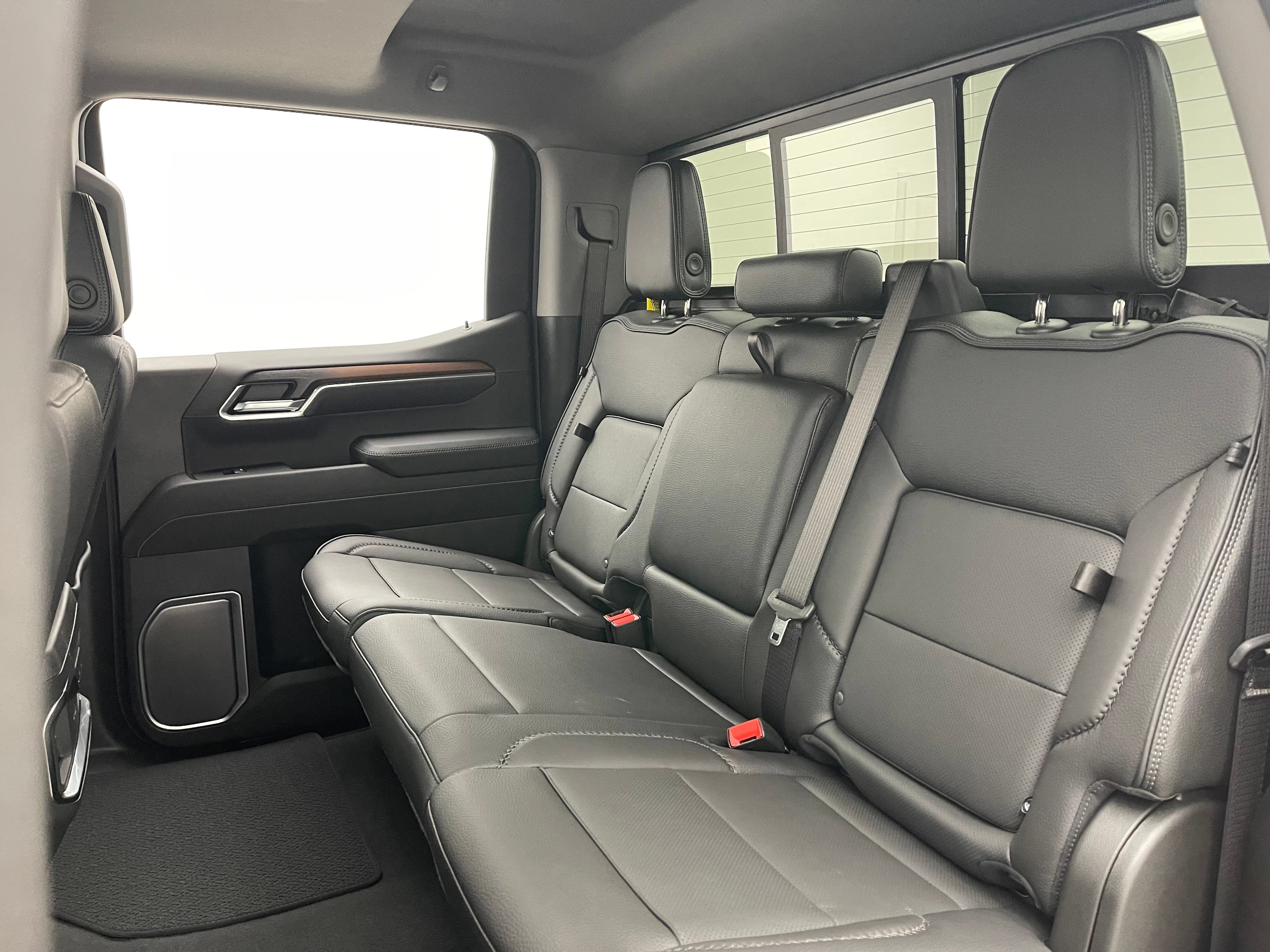 New 2026 GMC Sierra 1500 Denali w/ Denali Reserve Package AWD/4WD image 42
