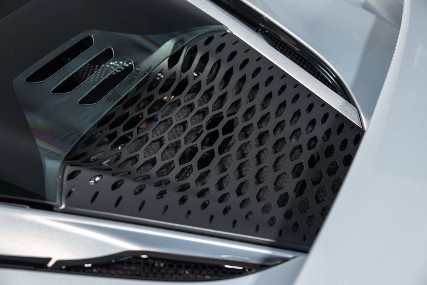 Used 2024 McLaren 750S image 15