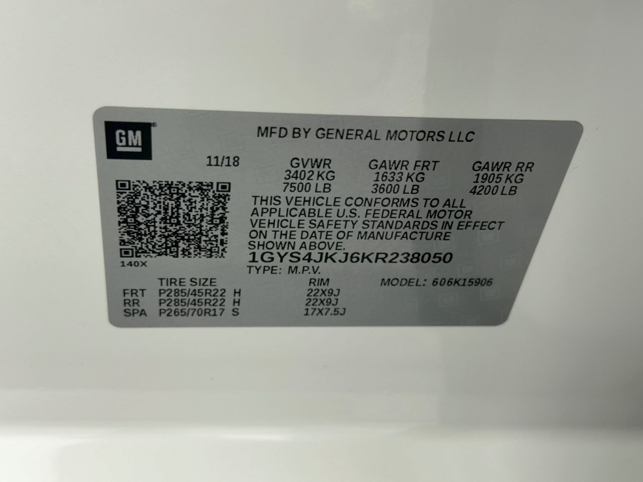 Used 2019 Cadillac Escalade ESV Premium Luxury AWD/4WD image 35
