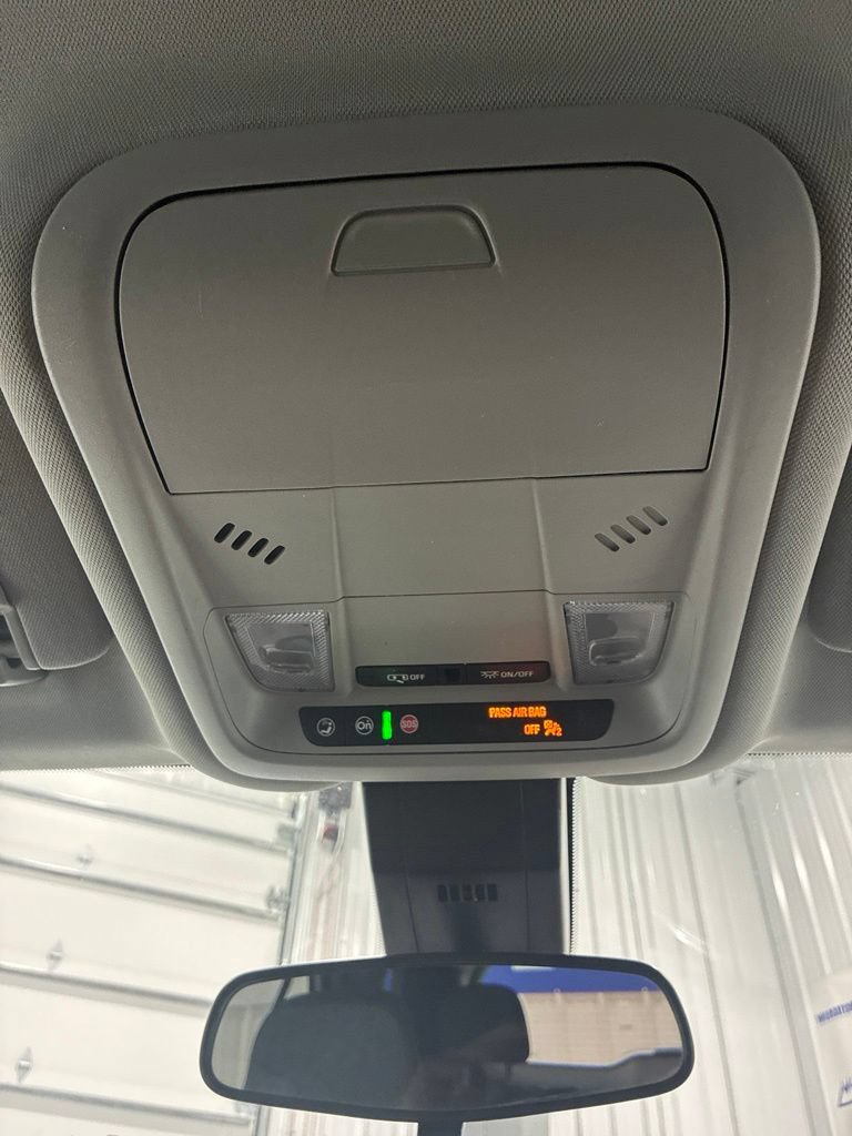 Used 2022 Chevrolet Equinox LT FWD image 27