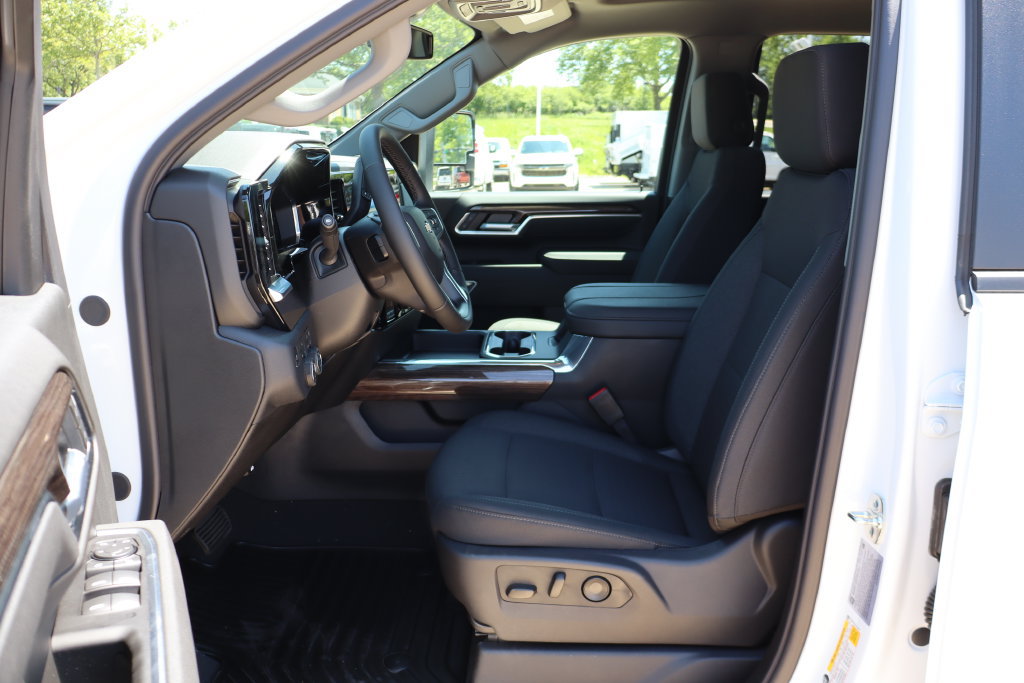 New 2026 Chevrolet Silverado 2500 LT w/ Safety Package AWD/4WD image 26