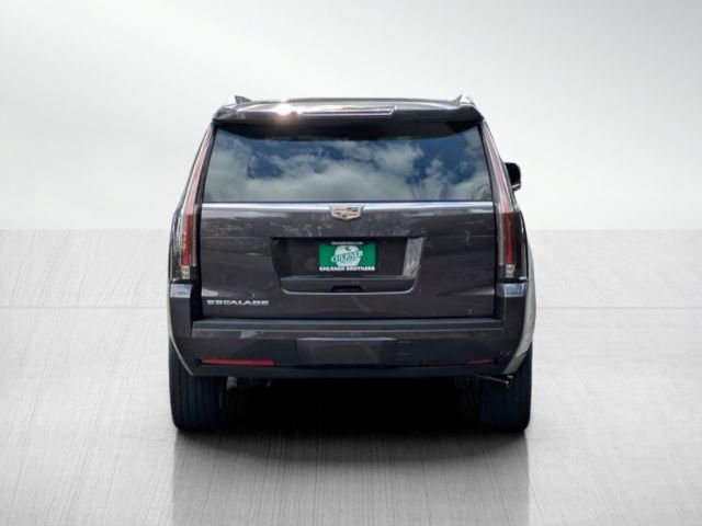 Used 2015 Cadillac Escalade Luxury image 5