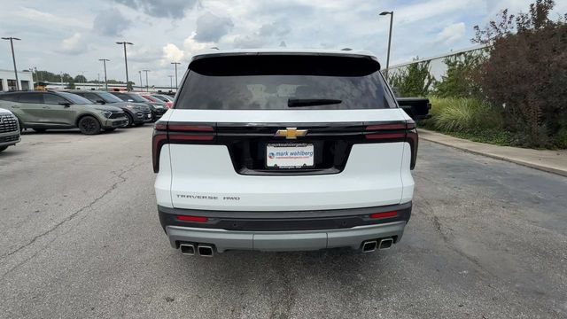 Used 2025 Chevrolet Traverse LT AWD/4WD image 7