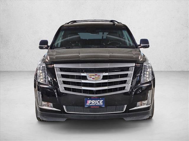 Used 2018 Cadillac Escalade Premium Luxury image 2