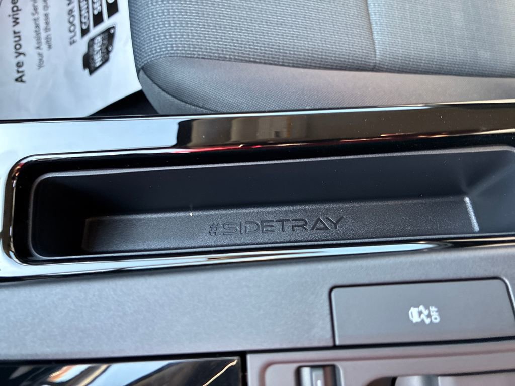 New 2026 Toyota Prius LE image 37