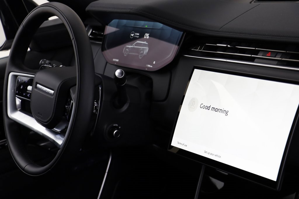 New 2025 Land Rover Range Rover SE image 25