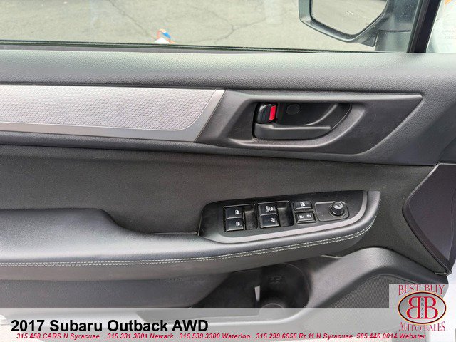Used 2017 Subaru Outback 2.5i AWD/4WD image 20
