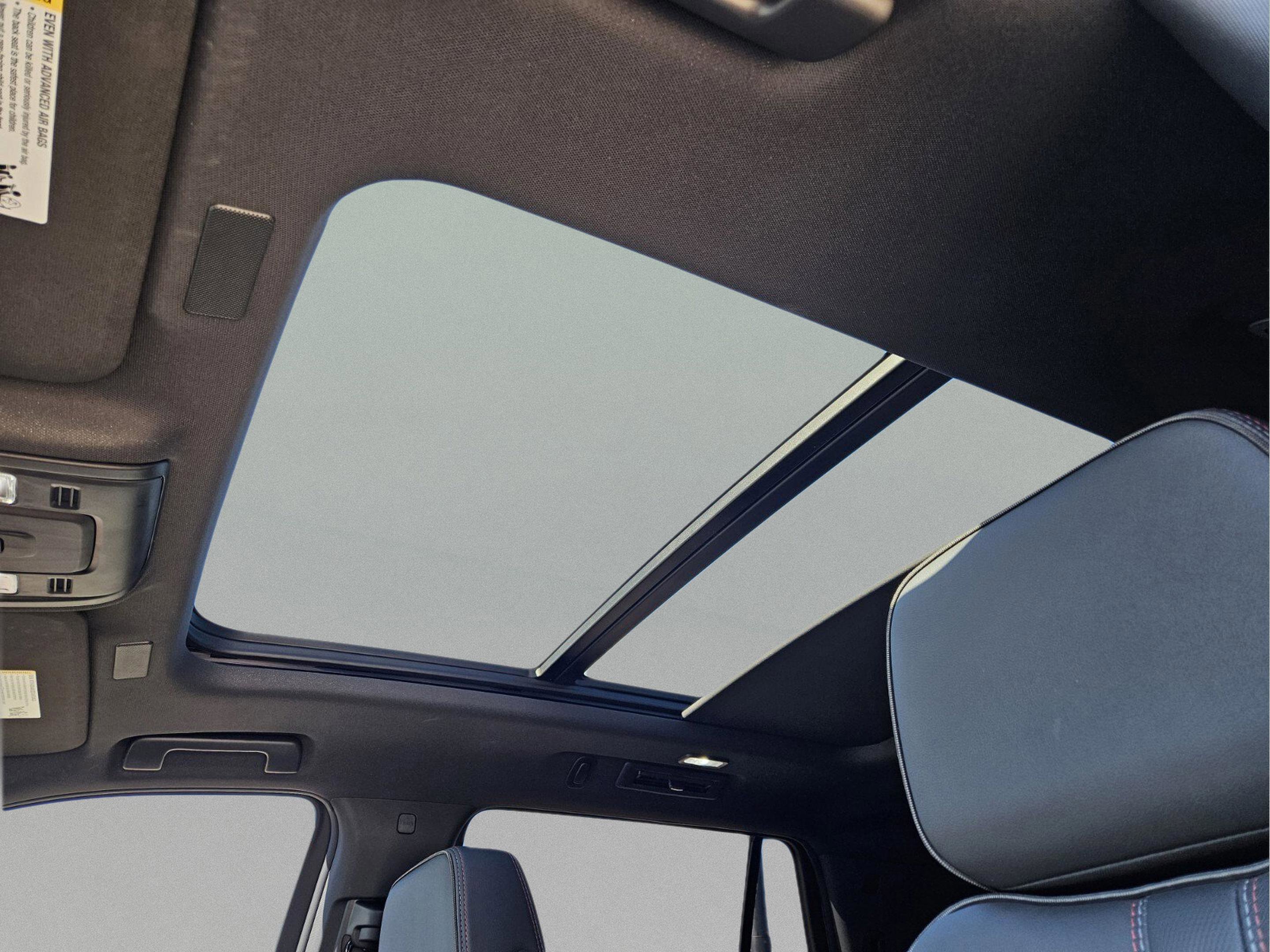 Used 2025 Chevrolet Tahoe RST w/ Comfort Package image 23