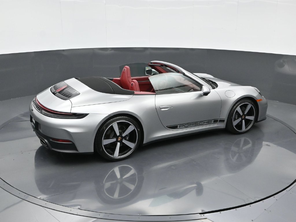 Certified 2026 Porsche 911 Carrera w/ Premium Package RWD image 33