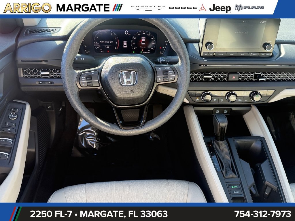 Used 2025 Honda Accord SE image 12