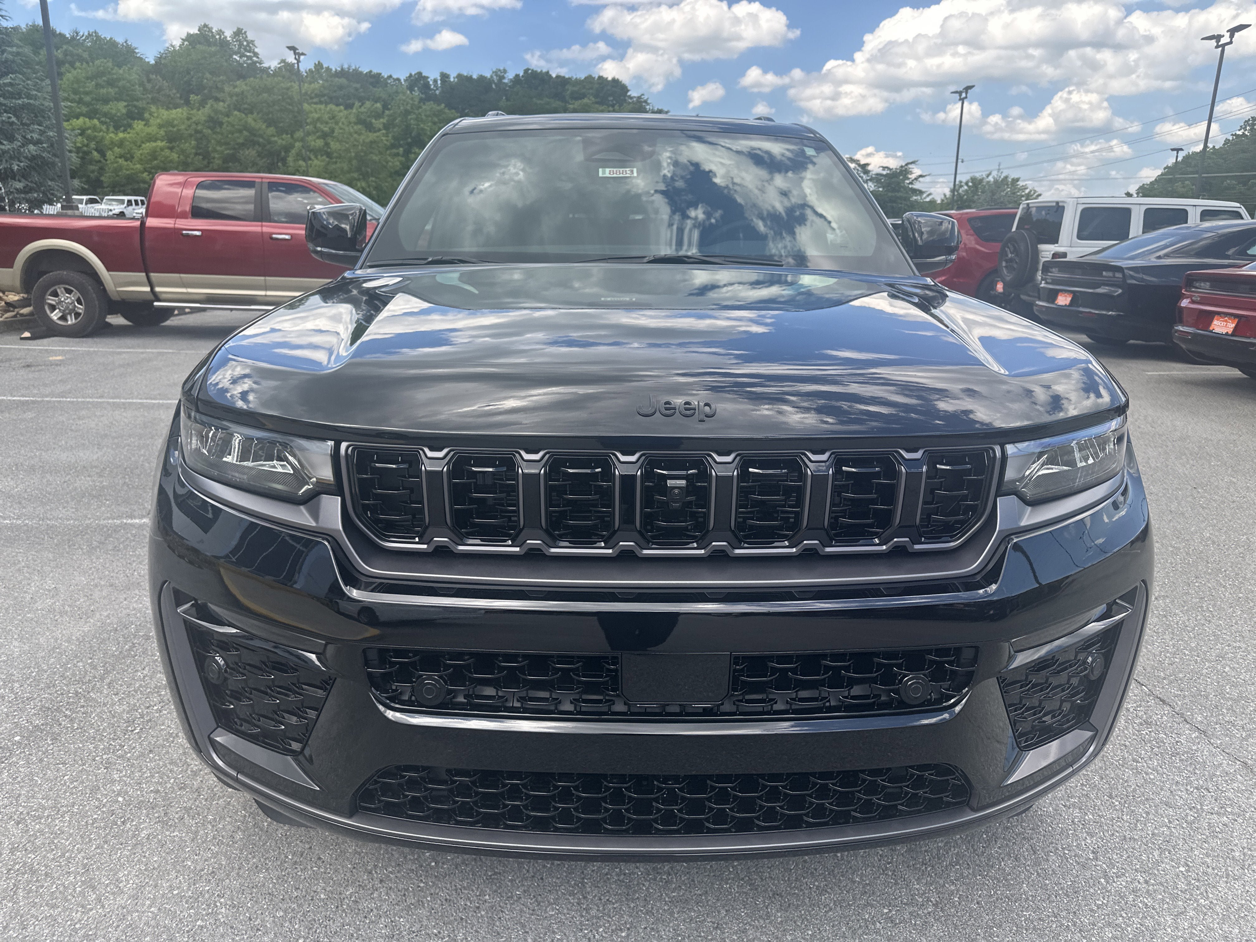 New 2026 Jeep Grand Cherokee L Limited AWD/4WD image 3