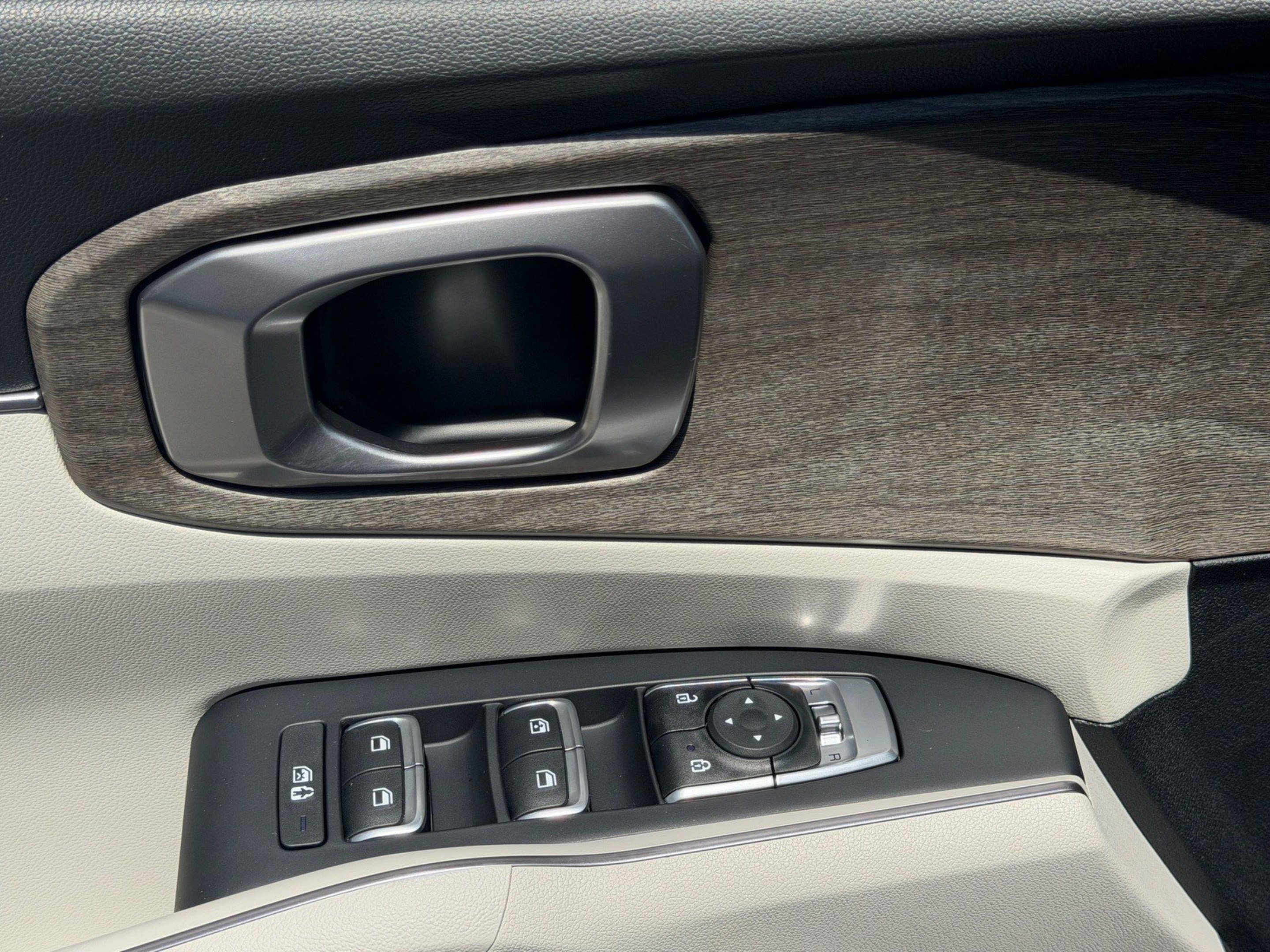 Certified 2023 Kia Sorento X-Line EX AWD/4WD image 10