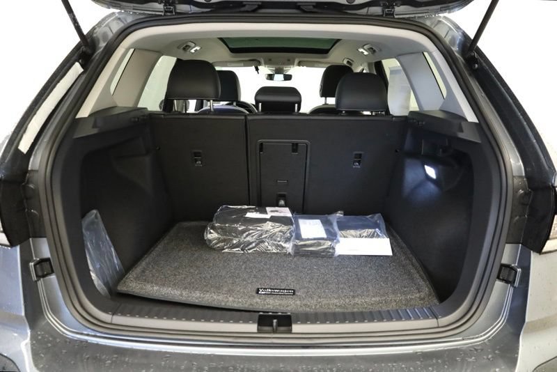 New 2026 Volkswagen Taos SE AWD/4WD image 36