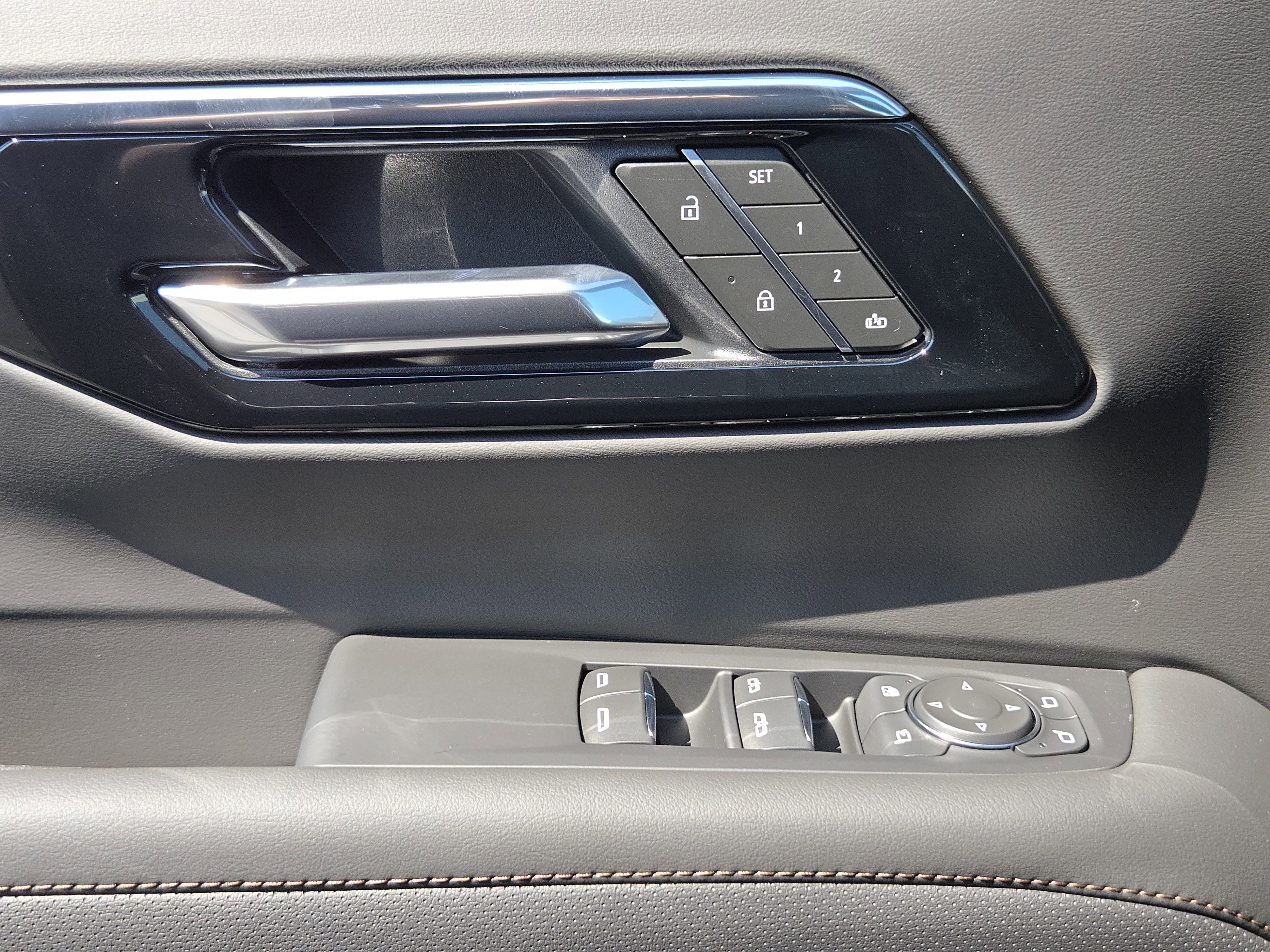 New 2026 Chevrolet Suburban High Country image 16