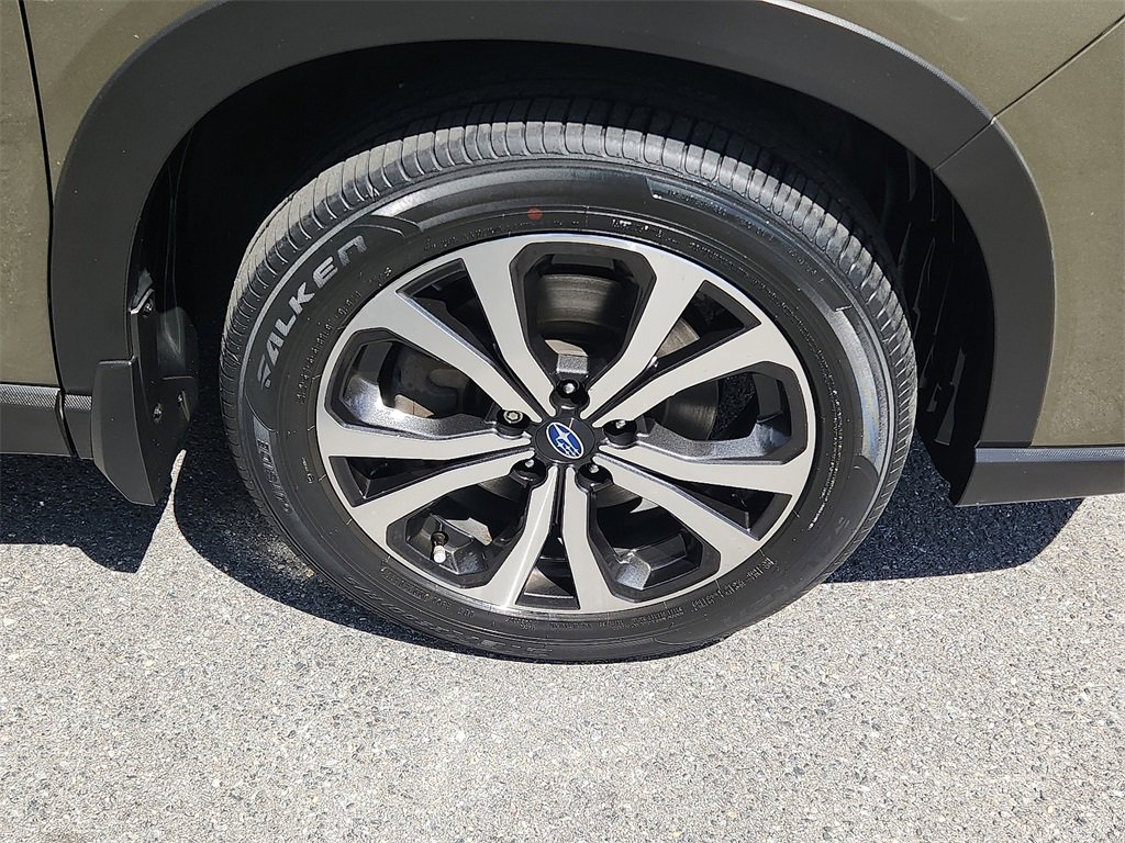 Used 2022 Subaru Forester Limited w/ Popular Package #2 image 8
