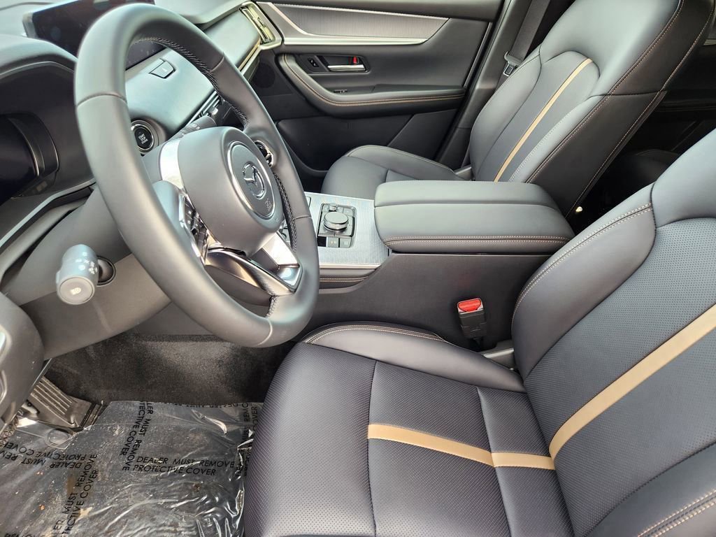 New 2026 MAZDA CX-70 3.3 Turbo w/ Premium Plus Pkg image 4