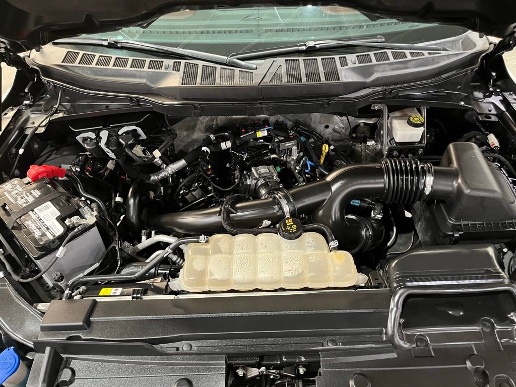 Used 2021 Ford F150 Lariat w/ Equipment Group 502A High image 17