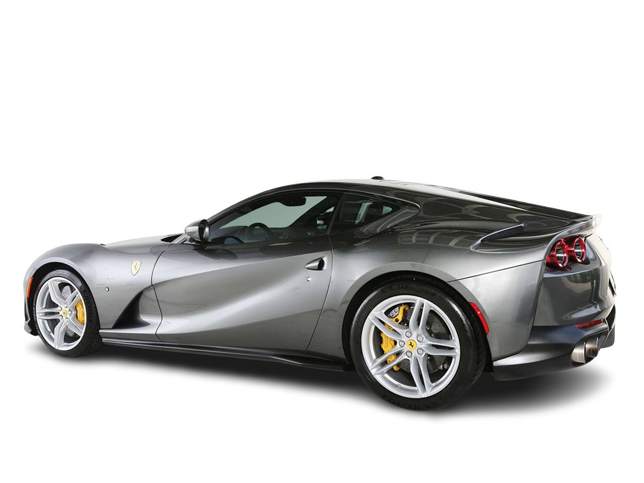 Used 2020 Ferrari 812 Superfast RWD image 11