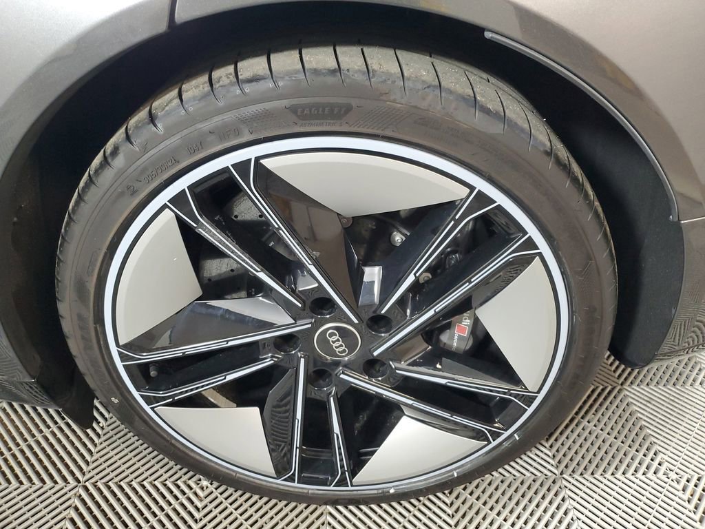 Used 2024 Audi RS e-tron GT w/ Ceramic Brake Package image 11